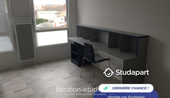 Logement tudiant Location Studio Meublé Bordeaux (33300)