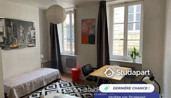 Logement tudiant Location Studio Meublé Bordeaux (33300)
