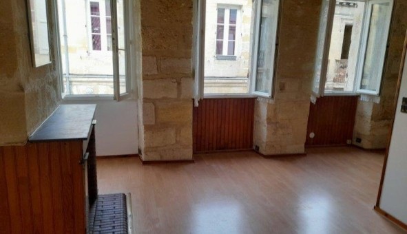 Logement étudiant Location Studio Vide Bordeaux (33300)