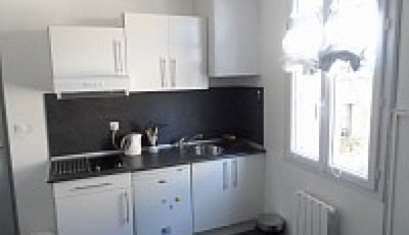 Logement tudiant Location Studio Vide Bordeaux (33300)