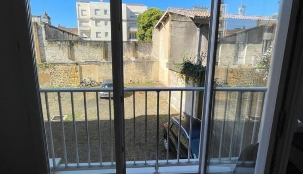 Logement tudiant Studio à Bordeaux (33300)