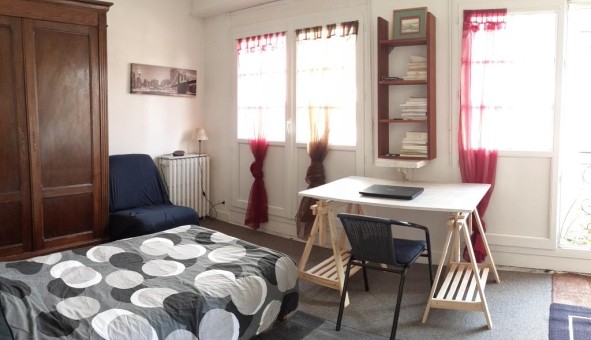 Logement tudiant Location Studio Vide Bordeaux (33300)