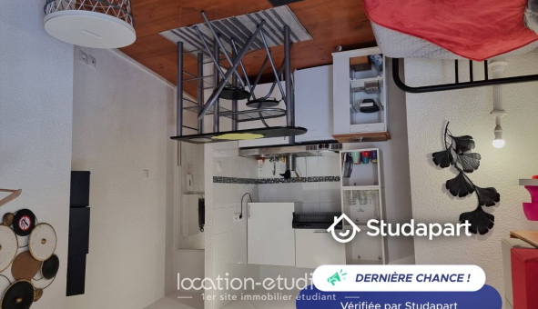 Logement tudiant Location Studio Meublé Bordeaux (33300)