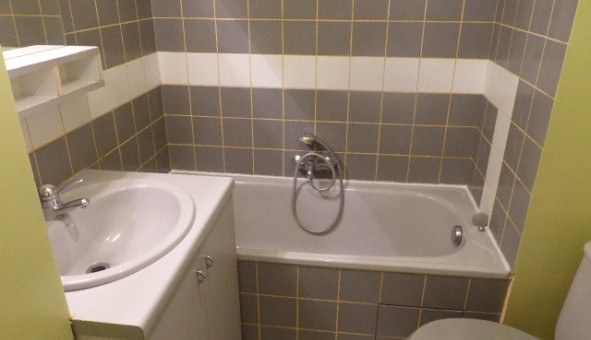 Logement tudiant Studio à Bordeaux (33300)