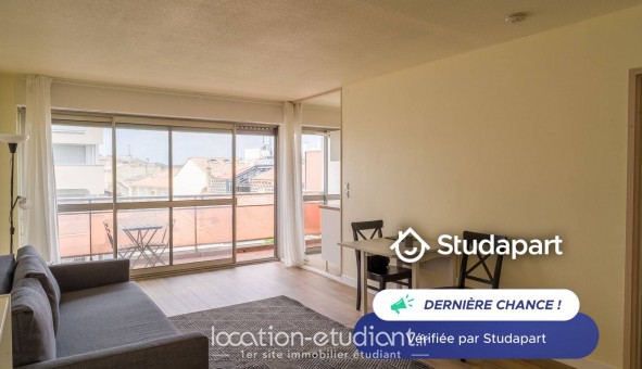 Logement tudiant Location Studio Meublé Bordeaux (33300)