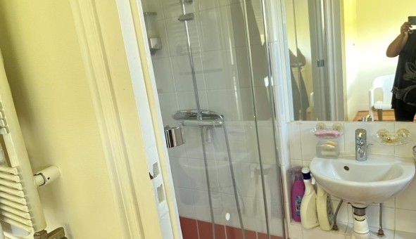 Logement tudiant Studio à Bordeaux (33300)