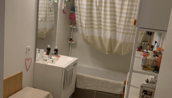 Logement tudiant Studio à Bordeaux (33300)
