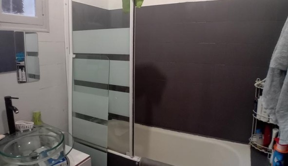 Logement tudiant Studio à Bordeaux (33300)