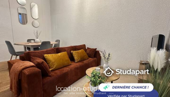 Logement tudiant Location Studio Meublé Bordeaux (33300)