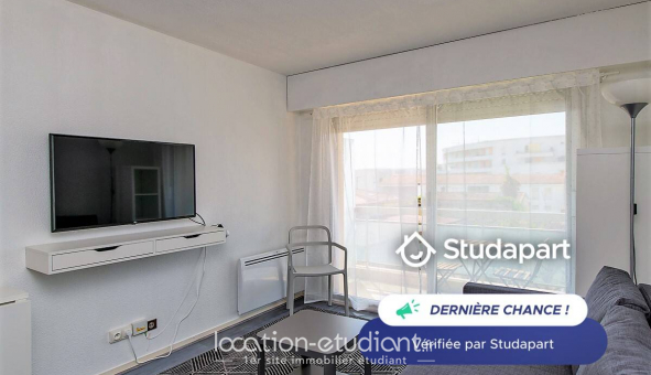 Logement tudiant Location Studio Meublé Bordeaux (33300)