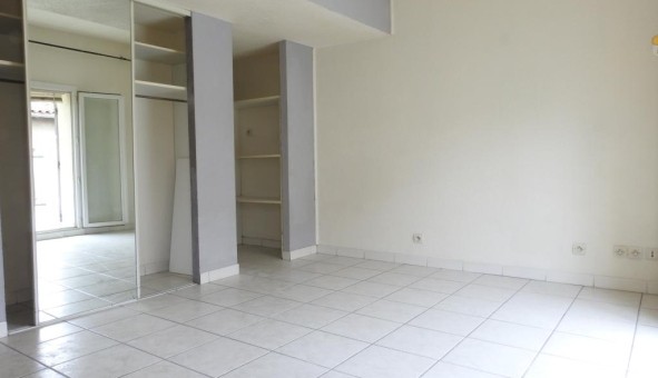 Logement tudiant Location Studio Vide Bordeaux (33300)