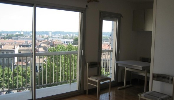 Logement tudiant Studio à Bordeaux (33300)