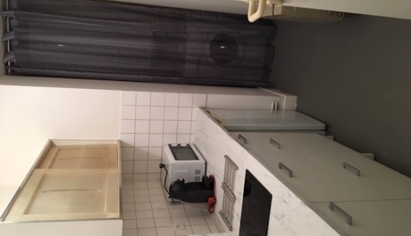 Logement tudiant Studio à Bordeaux (33300)