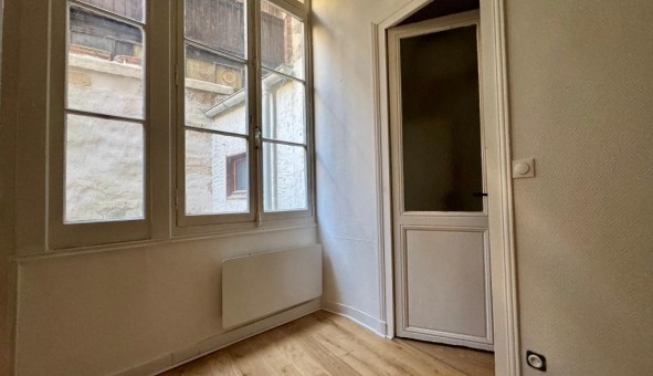 Logement tudiant Studio à Bordeaux (33300)