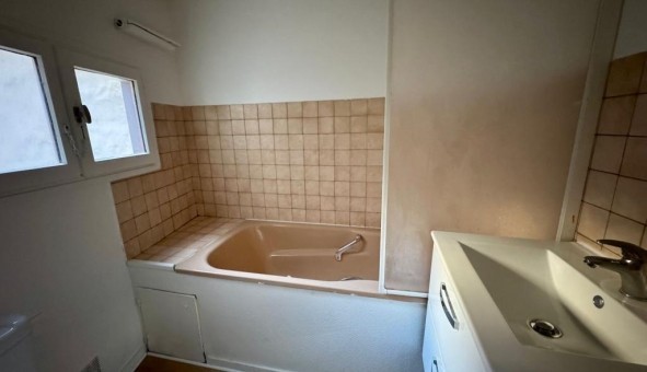 Logement tudiant Studio à Bordeaux (33300)