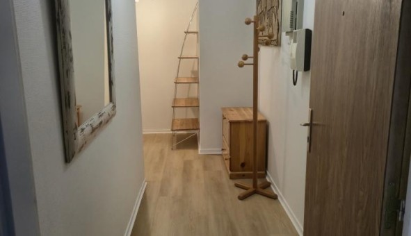 Logement tudiant Location Studio Vide Bordeaux (33300)