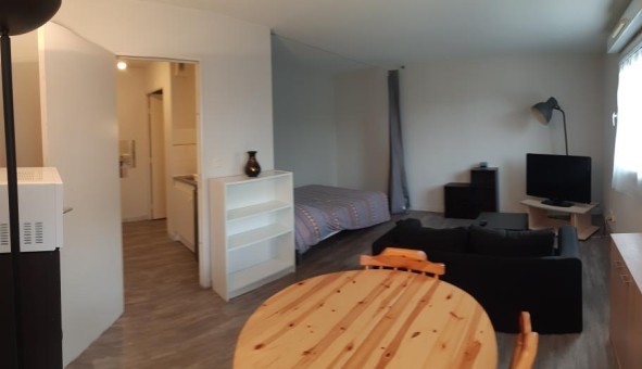 Logement tudiant Location Studio Vide Bordeaux (33300)