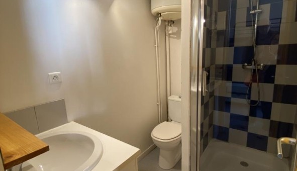 Logement tudiant Studio à Bordeaux (33300)