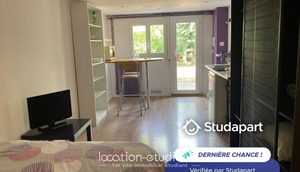 Logement tudiant Location Studio Meublé Bordeaux (33300)