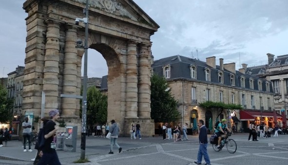 Logement tudiant Studio à Bordeaux (33300)