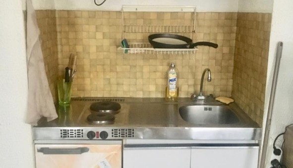 Logement étudiant Studio &agrave; Bordeaux (33300)