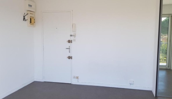 Logement �tudiant Studio &agrave; Bordeaux (33300)