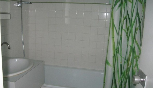 Logement �tudiant Studio &agrave; Bordeaux (33300)