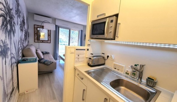 Logement �tudiant Studio &agrave; Bormes les Mimosas (83230)