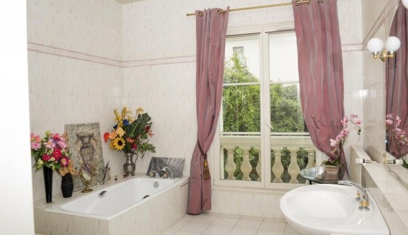 Logement �tudiant Studio &agrave; Bougival (78380)