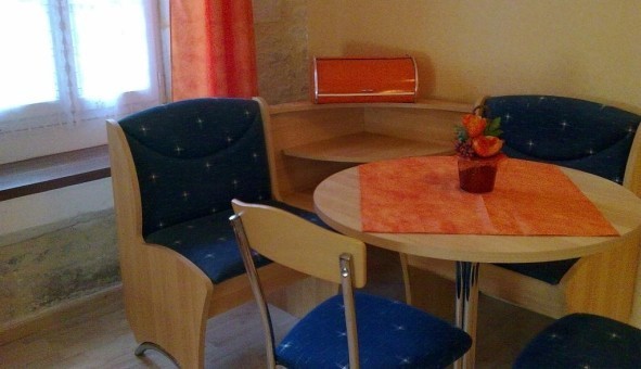 Logement tudiant Studio à Bouill Courdault (85420)