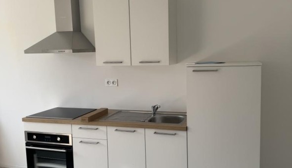 Logement tudiant Studio à Boulay les Barres (45140)