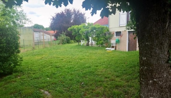 Logement �tudiant Studio &agrave; Boulay les Barres (45140)