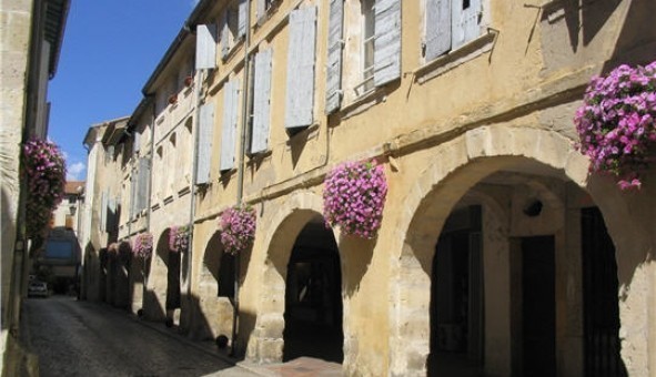 Logement tudiant Location Studio Vide Boulbon (13150)