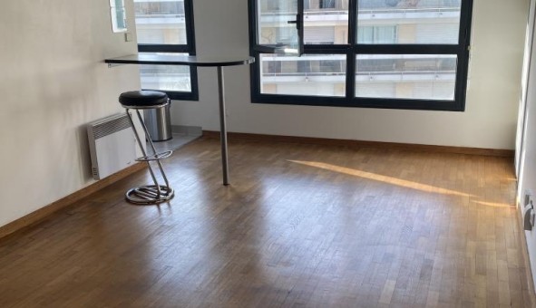 Logement �tudiant Studio &agrave; Boulogne Billancourt (92100)