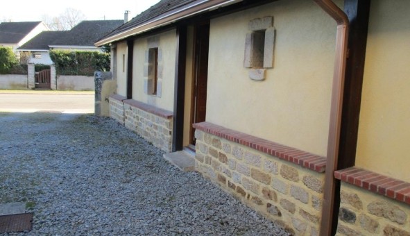 Logement tudiant Studio à Bourbon l'Archambault (03160)