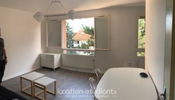 Logement étudiant Studio à Bourg en Bresse (01000)