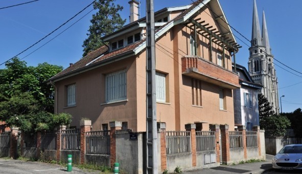 Logement tudiant Studio à Bourg en Bresse (01000)