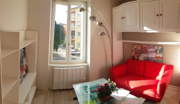 Logement tudiant Location Studio Vide Bourg en Bresse (01000)