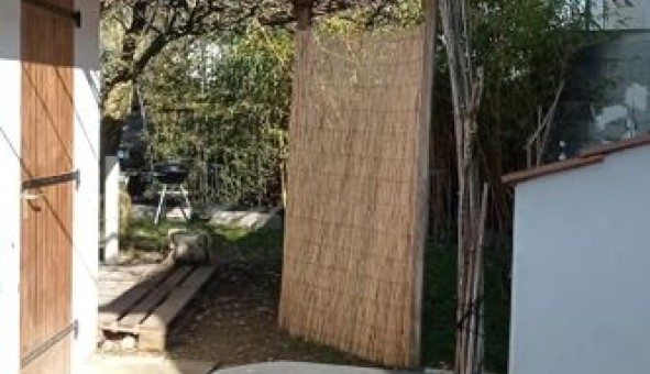 Logement �tudiant Studio &agrave; Bourg en Bresse (01000)