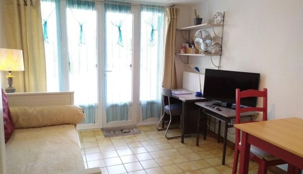 Logement �tudiant Studio &agrave; Bourg en Bresse (01000)