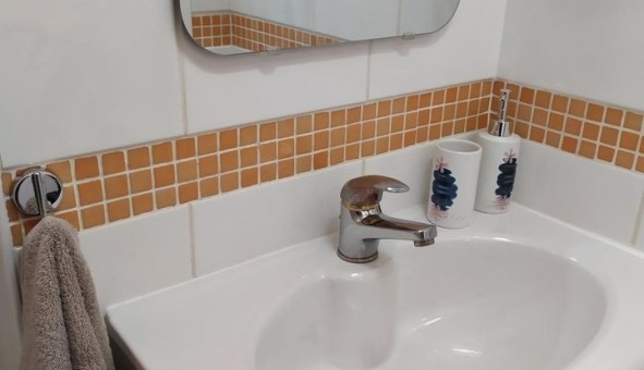 Logement �tudiant Studio &agrave; Bourg en Bresse (01000)