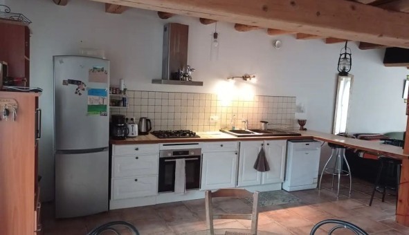 Logement �tudiant Studio &agrave; Bourg en Bresse (01000)