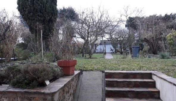 Logement �tudiant Studio &agrave; Bourg la Reine (92340)
