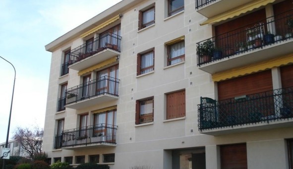 Logement �tudiant Studio &agrave; Bourg la Reine (92340)