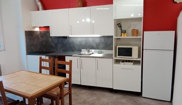 Logement tudiant Studio à Bourg ls Valence (26500)