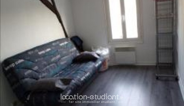 Logement tudiant Studio à Bourges (18000)