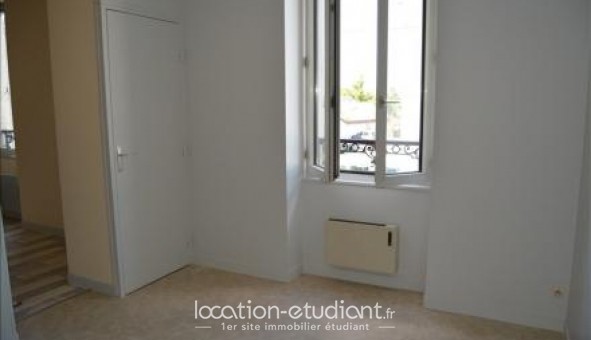 Logement tudiant Studio à Bourges (18000)