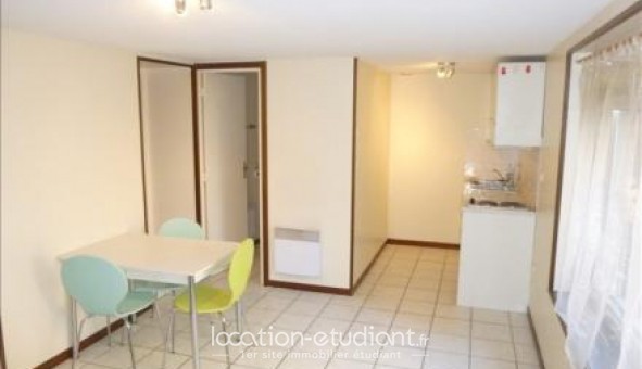 Logement tudiant Studio à Bourges (18000)