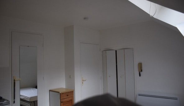 Logement tudiant Studio à Bourges (18000)