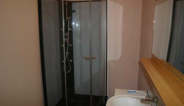 Logement tudiant Studio à Bourges (18000)